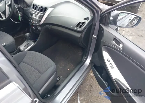 2015 Hyundai Accent Gs z USA, uszkodzony, nr VIN KMHCT5AEXFU230282